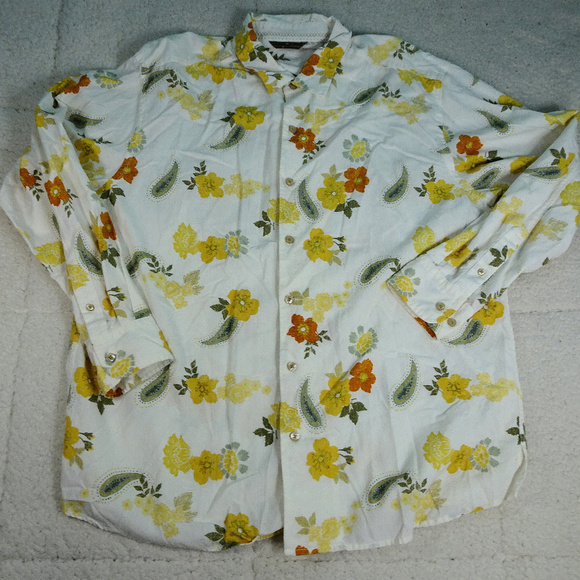 Tommy Bahama White Button Up Flowered Shirt XL - Picture 1 of 5